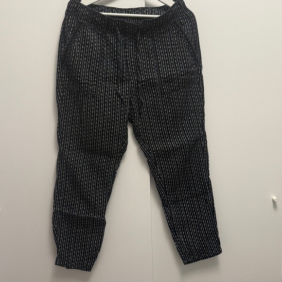Old Navy lined pants - Picture 1 of 7